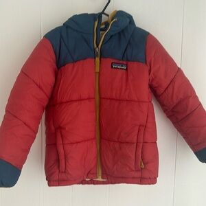 Patagonia winter retro style puffer jacket 5T